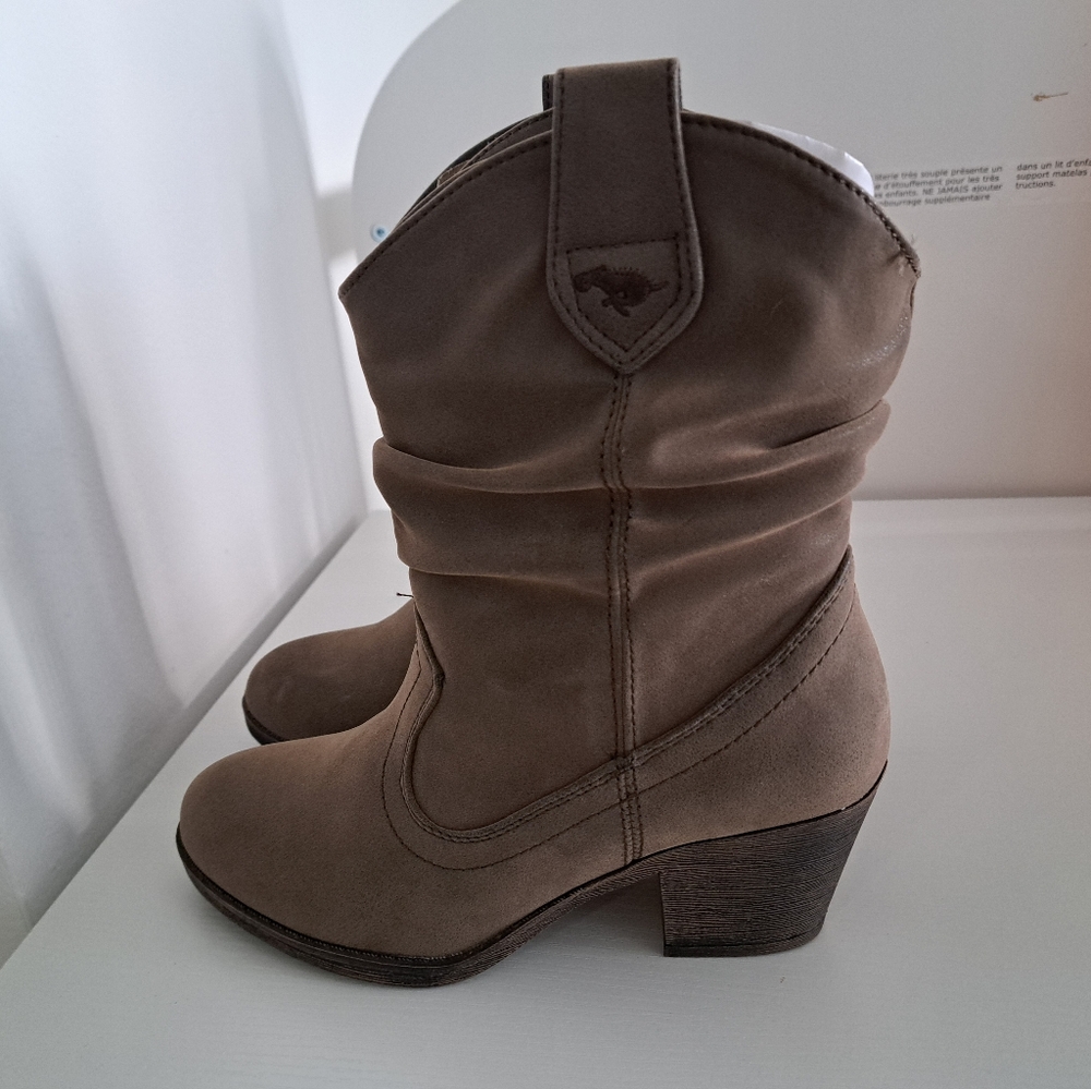 Brown cowboy boots